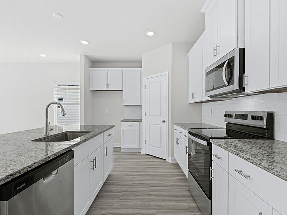 Vincent Floorplan in another Meritage Homes Community.