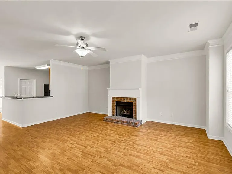 3862 Guilderoy Ln #3 — Photo 2