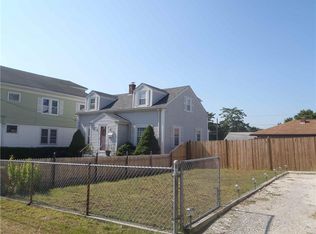 79 Fortin Ave, Pawtucket, RI 02860