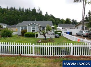 7410 3rd St SE, Turner, OR 97392