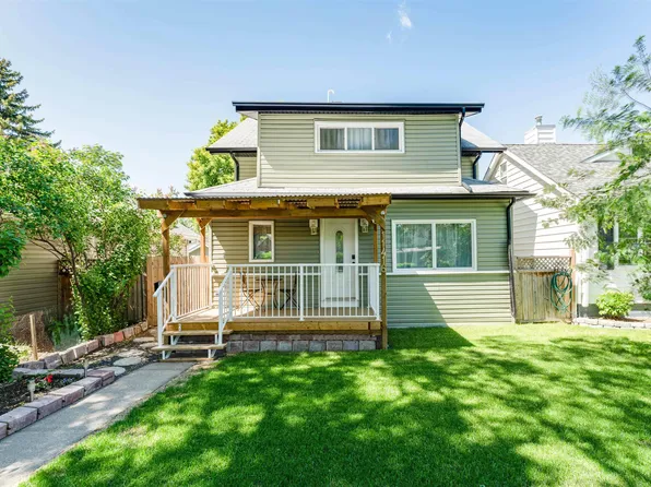 11416 89th St NW, Edmonton, AB T5B 3T8