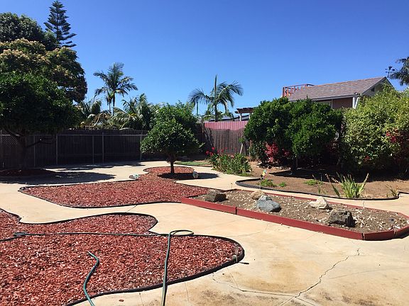 2nd image of 2734 Lomita St