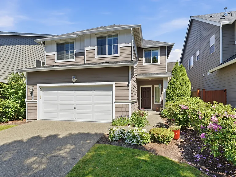 18517 36th Dr SE — Photo 1