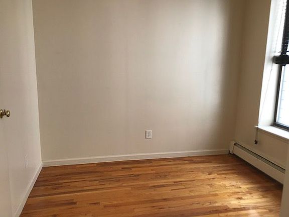 3rd image of 625 W 135th St APT 4D