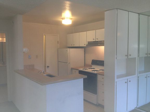3rd image of 245 Boardwalk Ave APT H