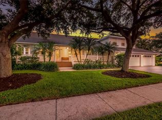 1517 43rd Avenue Dr W, Palmetto, FL 34221