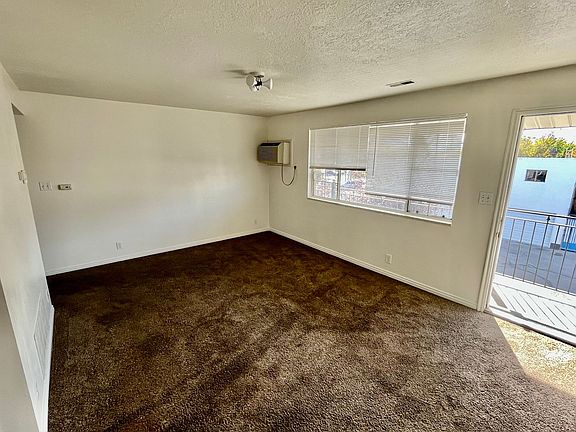 2nd image of 49 N 400 W APT 205