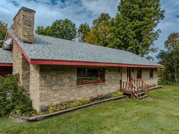 60 Rabbit Path Road, Landaff, NH 03585
