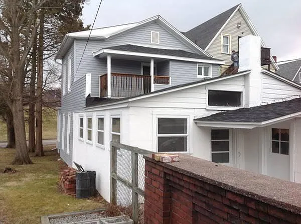 4 bed, 1.5 bath, 4338 sqft, $1,960 — Photo 3