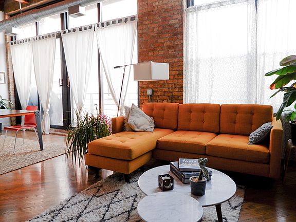 2nd image of 2300 W Wabansia Ave APT 201