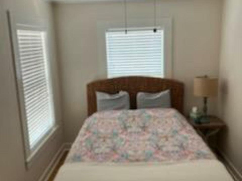 1st image of 514B Southern St #B