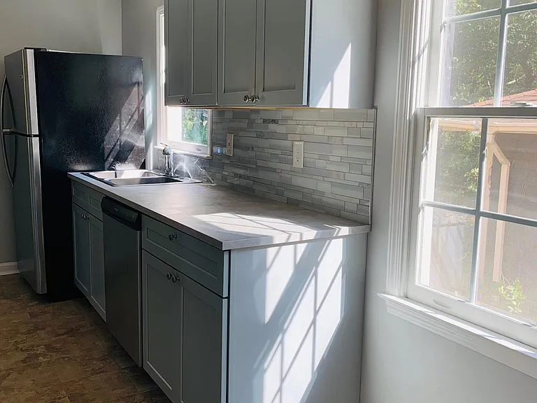 972 Welch St SE — Photo 7