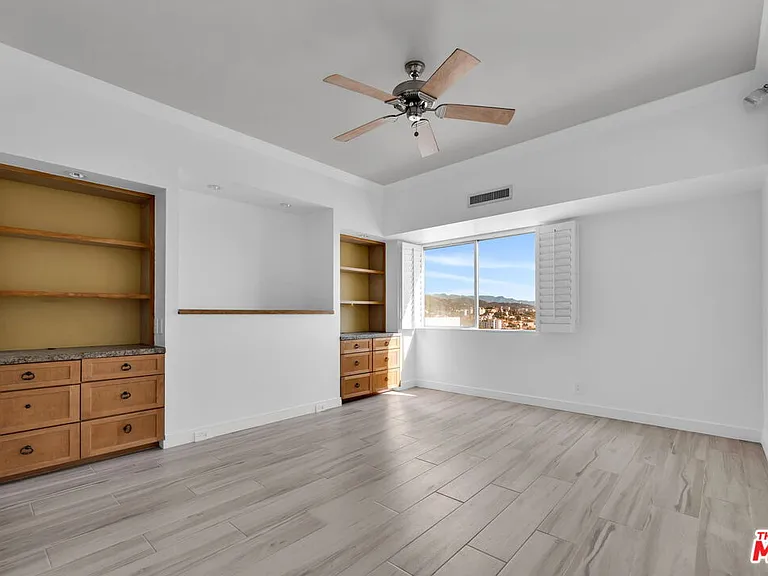 1155 N La Cienega Blvd #1106 — Photo 22