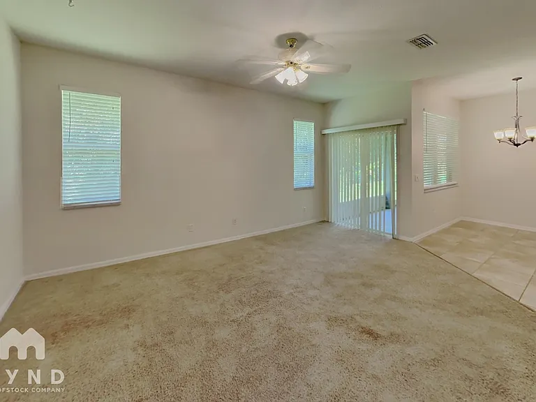 9333 Mandrake Ct — Photo 6