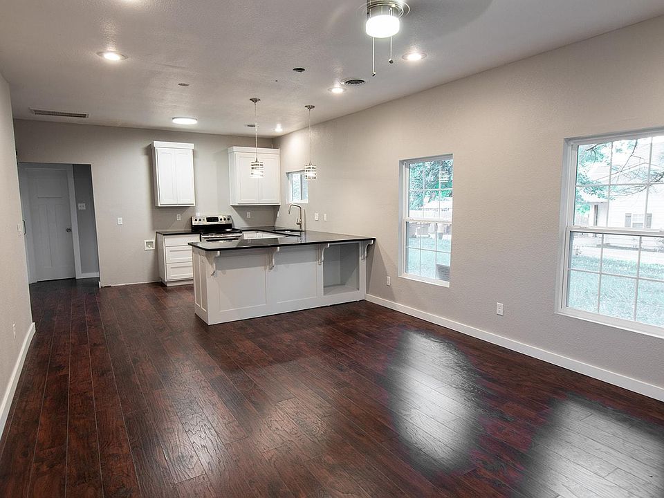 1st image of 807 E Central Ave #1