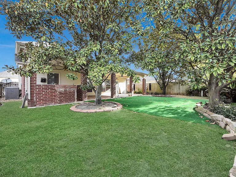18315 Brenwood Manor Dr — Photo 46