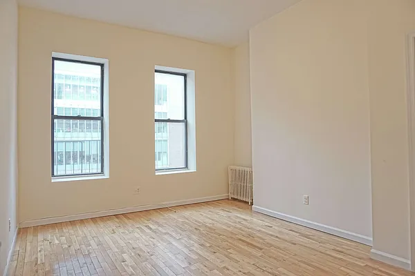 Rented by Compass | media 29