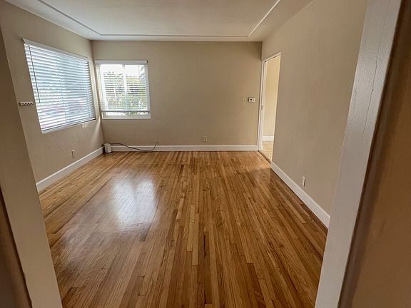2nd image of 3706 Nimitz Blvd