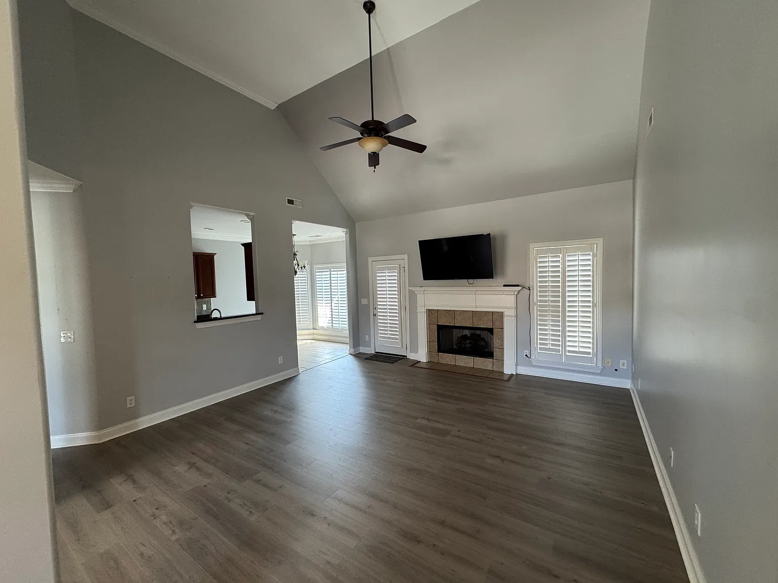4 bed, 3000 sqft, $2,700 — Photo 4