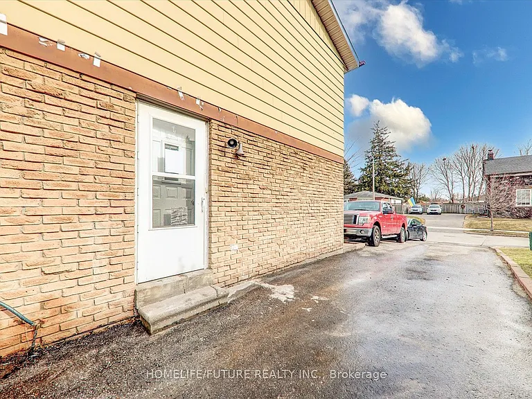 97 Dunsfold Dr #BASEMENT — Photo 6