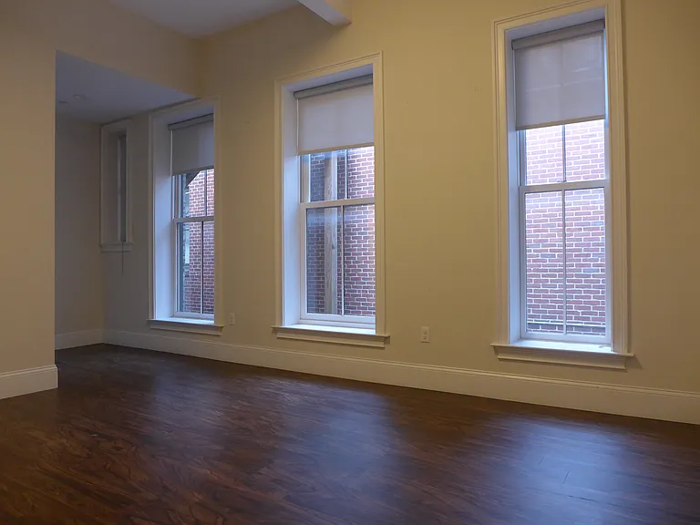 133 Northampton St #3 — Photo 3