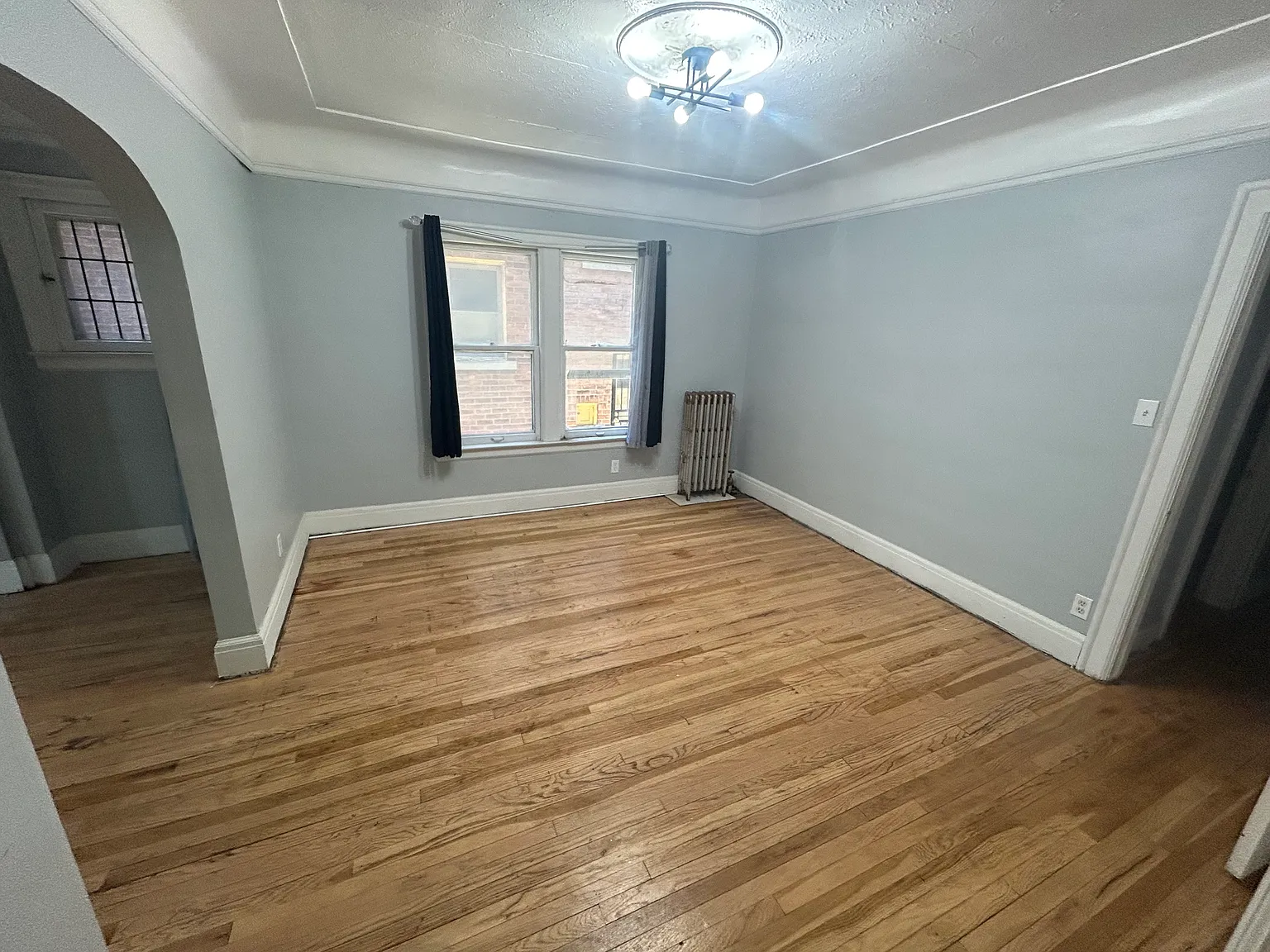 3 bed, 1300 sqft, $1,200 — Photo 4
