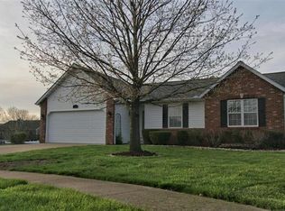 5 Cedarbrooke, Troy, IL 62294
