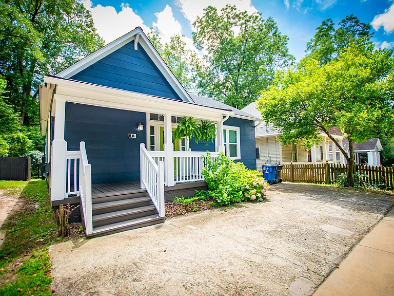 1818 Taylor Ave — Photo 6