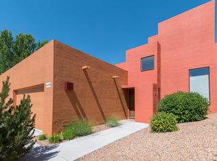 102-1500 Avenida Rincon #102, Santa Fe, NM 87506
