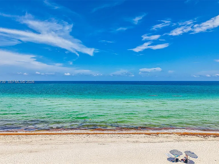 6039 Collins Ave #936 — Photo 47