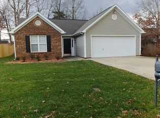 1211 Loring Dr, Indian Trail, NC 28079