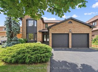 4344 Dallas Ct, Mississauga, ON L4W4G7
