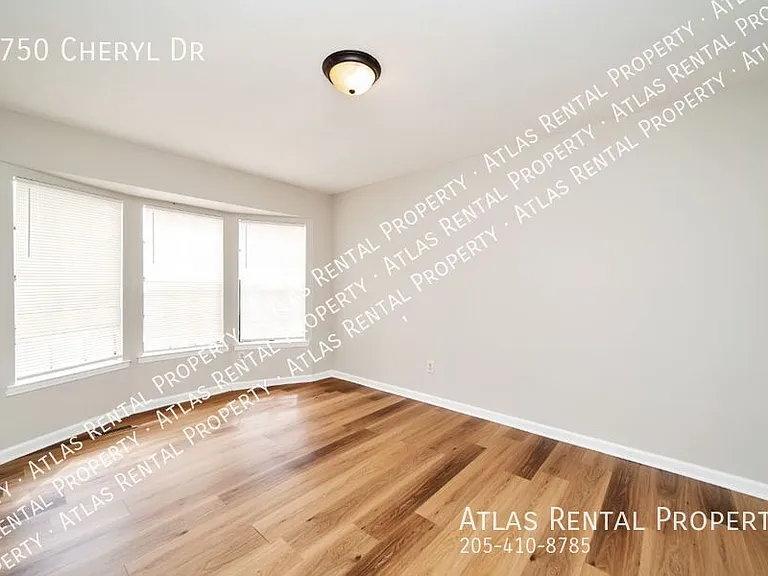 5750 Cheryl Dr — Photo 11