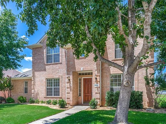 3rd image of 3000 Woodberry Dr