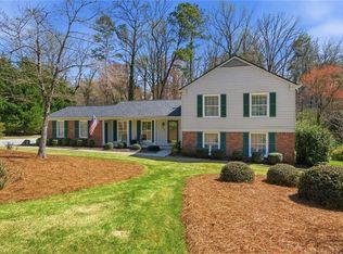 237 Lamplighter Ln SE, Marietta, GA 30067