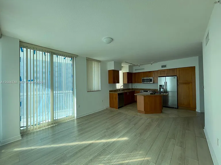 1755 E Hallandale Beach Blvd #1907E — Photo 3