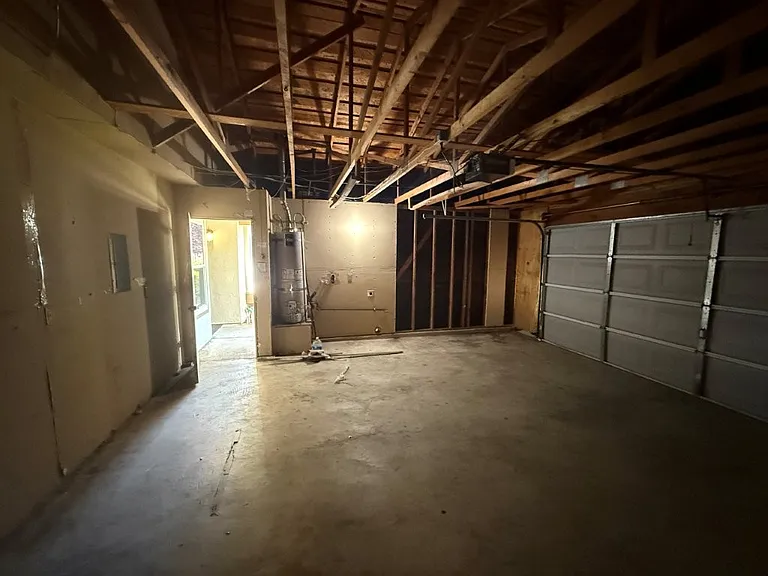 2766 Applewood Dr — Photo 43