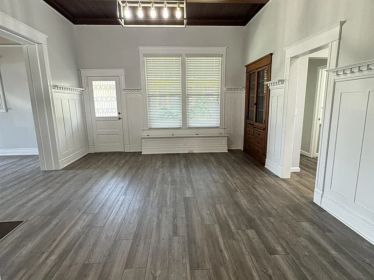 1212 N Irwin St — Photo 16