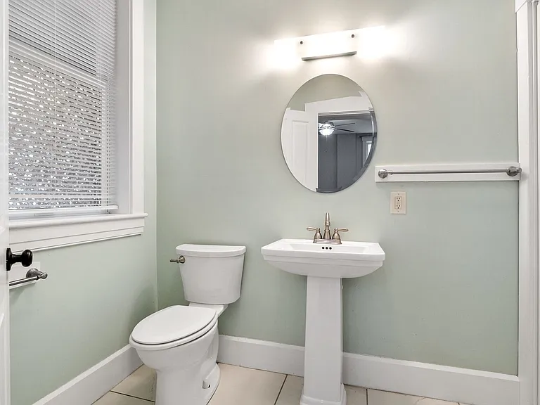 2226 Gravois Ave #1F — Photo 23