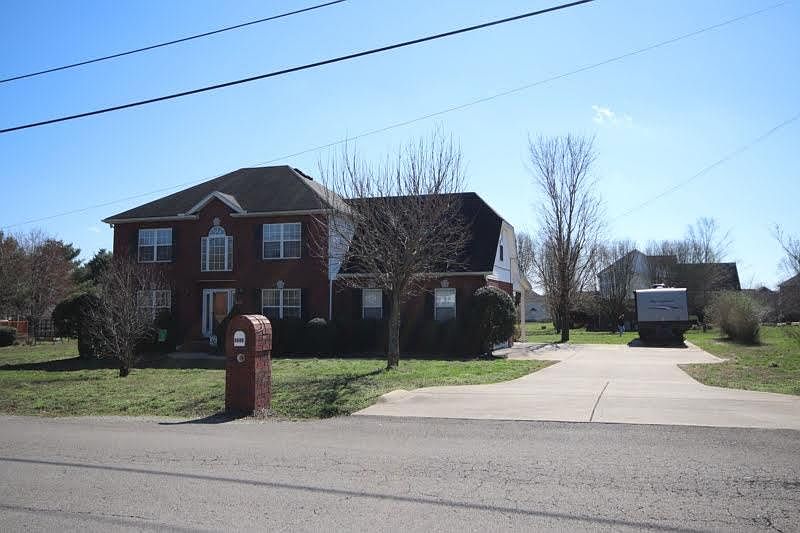 1st image of 3009 Chapel Hills Dr