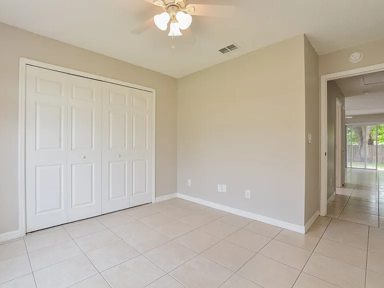 12020 Woodglen Cir — Photo 14