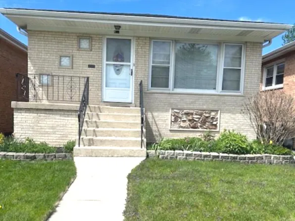 8634 S Major Ave, Burbank, IL 60459