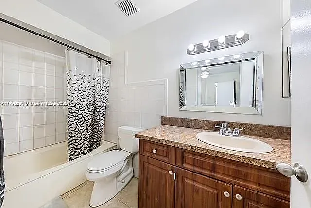 8381 SW 148th Ave — Photo 9