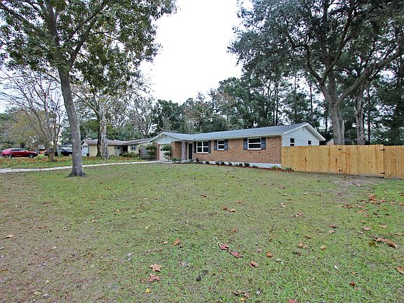 3rd image of 12545 Condor Dr
