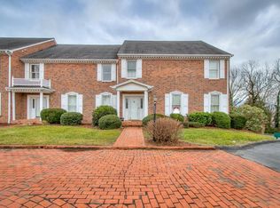 112 Barberry Rd #29, Johnson City, TN 37601