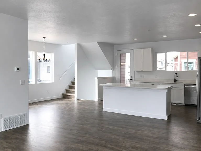 858 W Shelton Way — Photo 24