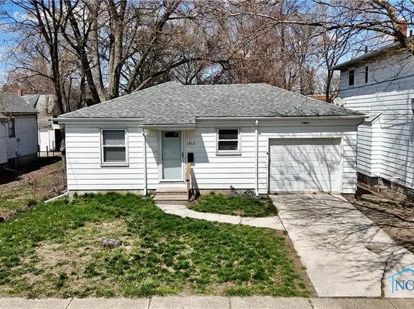 1912 Fairfax Rd, Toledo, OH 43613