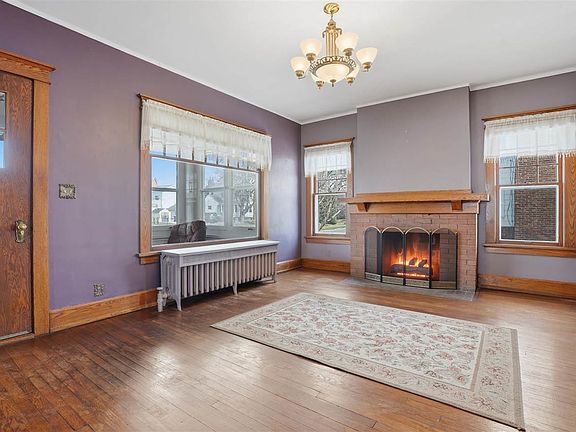 5th image of 155 W South St