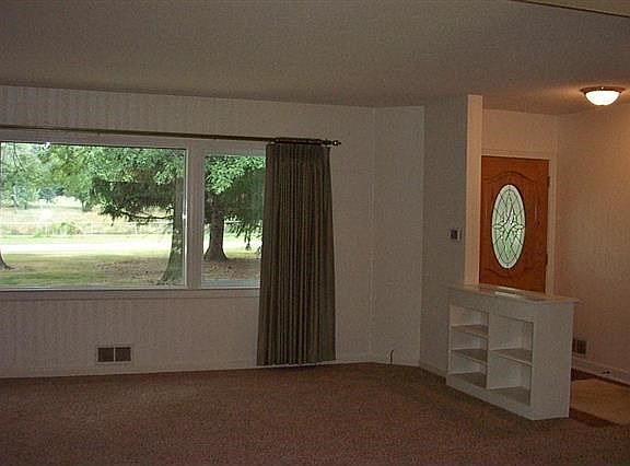 4th image of 912 S Council St