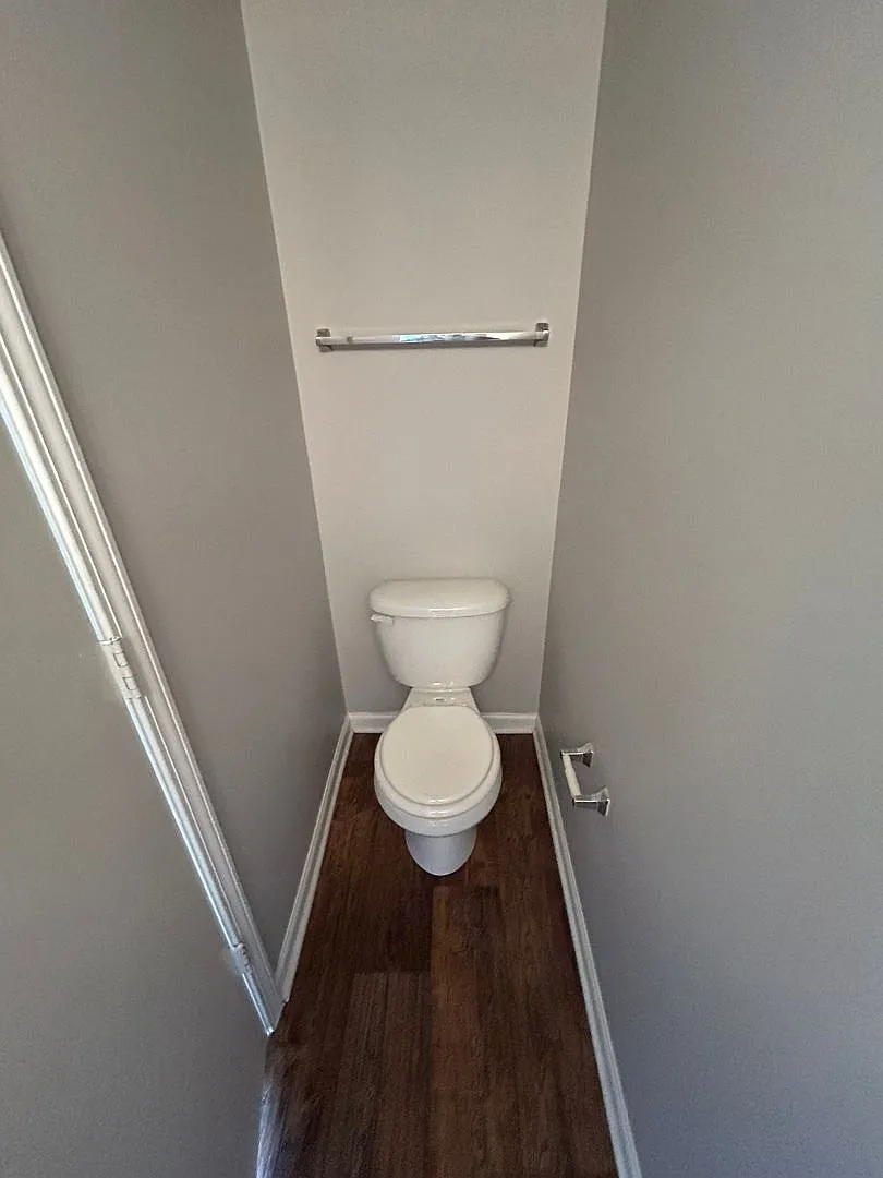 4 BR Lawrence Twp — Photo 3